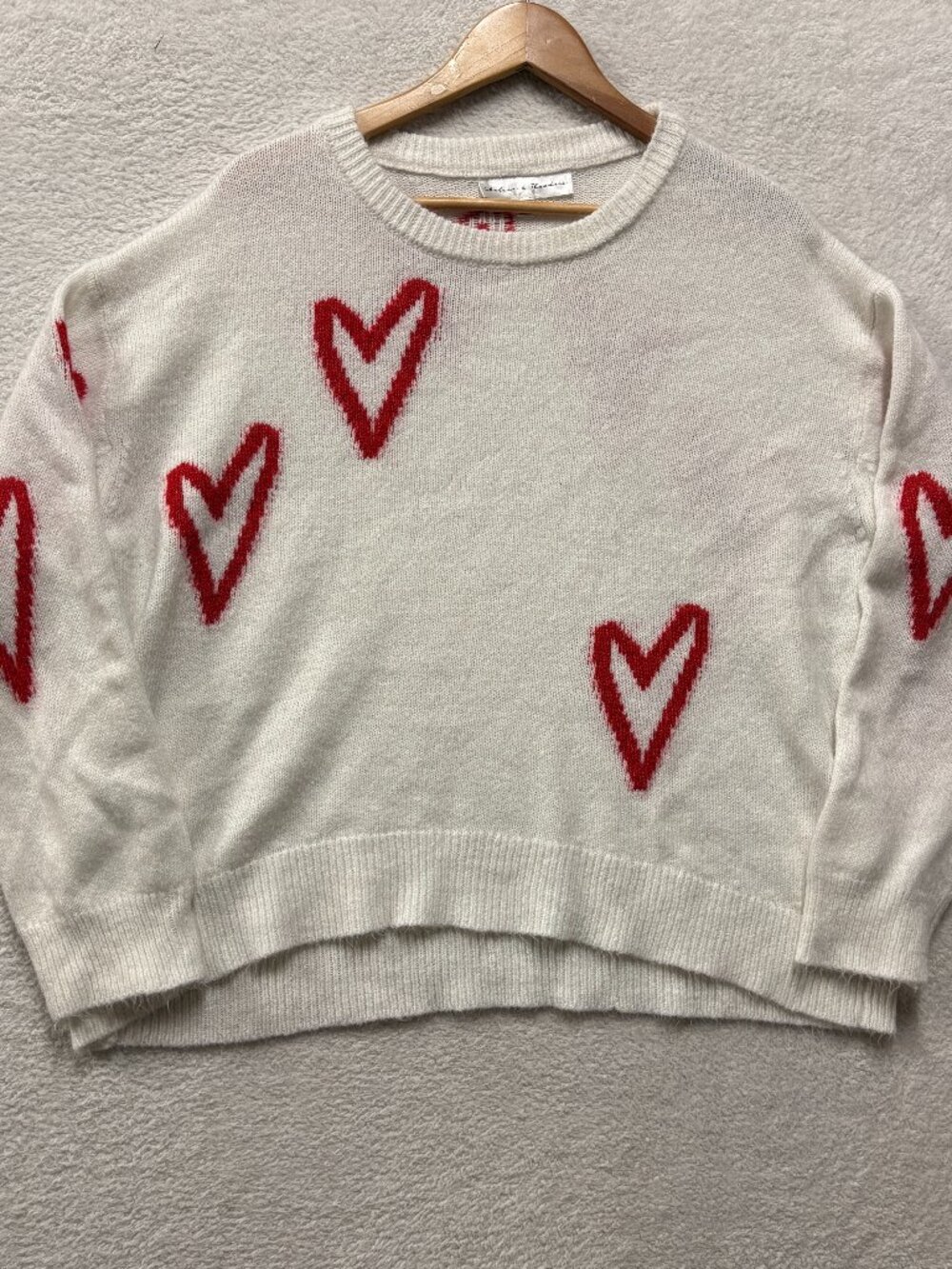 Chelsea & Theodore Women's White Red Heart Pattern Crewneck Sweater Size XL
